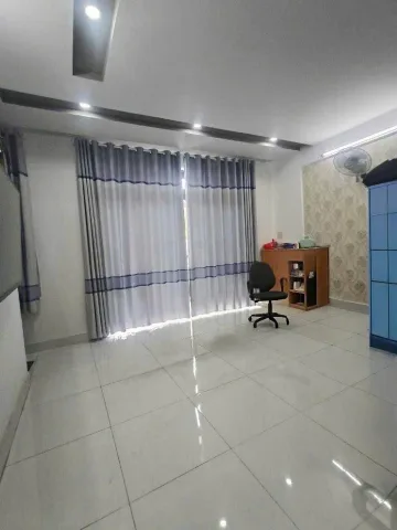 Ngay Lê Văn Quới, HXH, sát mặt tiền - 5 tầng 54m2 - Chỉ 7.2 tỷ