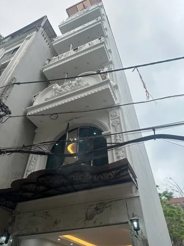 NHÀ MỚI 8 TẦNG Ô TÔ ĐỖ CỬA Phố Đàm Quang Trung 65m2 X 16.6 Tỷ Long Biên Hà Nội.