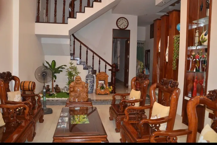 Cho thuê BIỆT THỰ mặt tiền Bình Gĩa, phường 8, CÓ 5PHONG