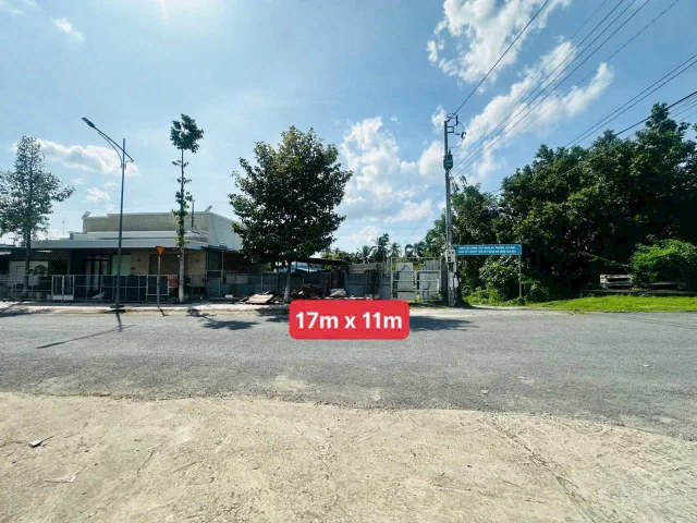 Bán Đất 200m2 có sẵn 90 m2 thổ cư giá 3 tỷ tại Đường Số 2 Phường Tân Ngãi Vĩnh Long