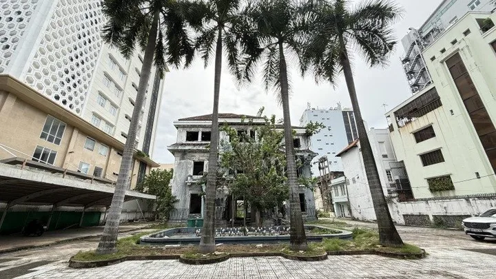 Bán đất 3033m² full thổ cư ngang 32m giá 2845 tỷ tại Đường Pasteur Phường Xuân Hòa