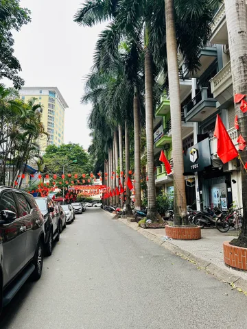 Bán nhà 70m² có sẵn 67m² thổ cư ngang 7m giá 49.9 tỷ tại Đường Thái Hà Phường Đống Đa