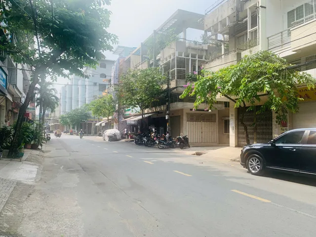 10.x TỶ MẶT TIỀN PHAN VĂN TRỊ Q.5 – 36M2 SỔ BAO ĐẸP - NHÀ CŨ XÂY MỚI