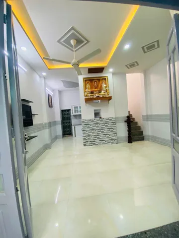 (HIẾM) NHỈNH 4T, NHÀ ĐẸP 3 PHÒNG NGỦ, NGANG 5M, HOÀN CÔNG ĐỦ, GẦN CẦU CHÀ VÀ,SHR