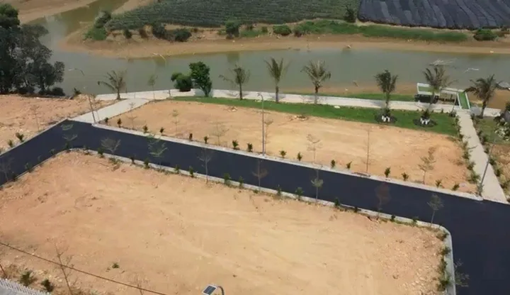 Bán đất 150m² full thổ cư ngang 8m giá 639 triệu tại Xã Hà Long