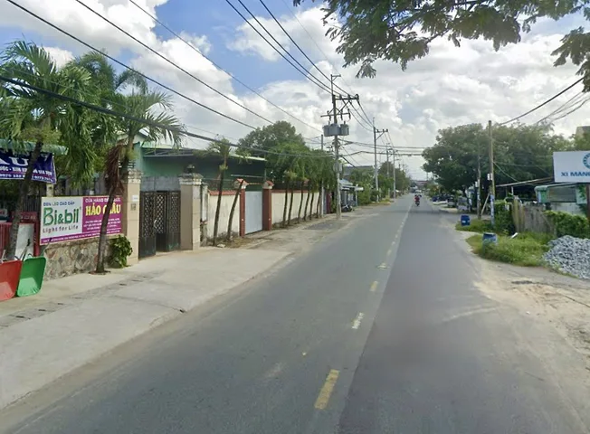 Đất bán kèm nhà ở Hóc Môn