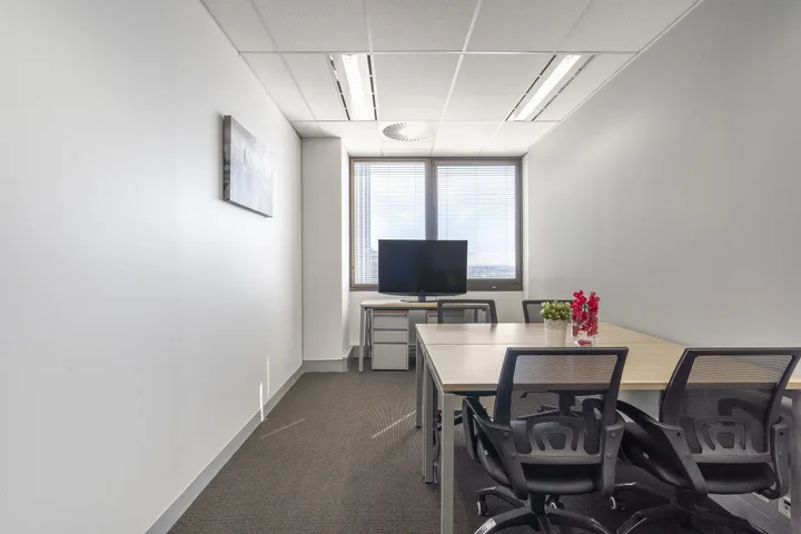 Văn phòng cao cấp tại Regus Udic N04
