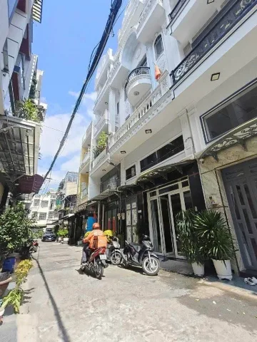 Bán hhà 5 Tầng Đường Số 22 Bình Tân