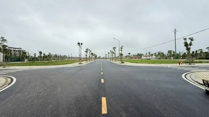 Cần bán lô đất đẹp Khu đô thị Nam Ngạn, Phường Hàm Rồng, Thành phố Thanh Hóa giá tốt nhất