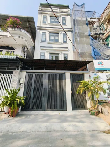 SIÊU PHẨM CHDV 5 TẦNG CÓ THANG MÁY - SÁT ĐH CẢNH SÁT - DÒNG TIỀN KHỦNG 7%/NĂM 🔥