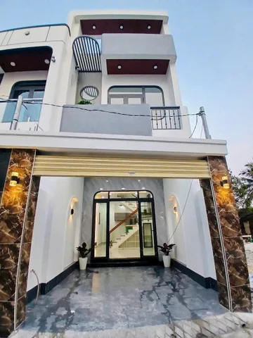 👉Hiếm duy nhất 1 căn Nhà 1 trệt 1 lầu chuẩn bị hoàn thiện khu 6 Phú Lợi cũ (phường Phú Lợi-TP.HCM) đường oto 4m nhánh đường Nguyễn Bình,gần KDC HT2-KDC HT3-KDC Phúc Đạt sau ĐH.Bình Dương vị trí trung tâm đẹp giá êm chỉ (💰3tỷ380). 2 phòng ngủ-2wc-1 phòng k