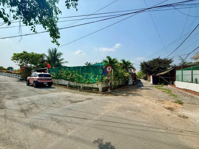 Bán nhà vườn và dãy nhà trọ sân vườn Góc 2MT xã Bình Mỹ huyện Củ Chi TPHCM, DT: 16x52m.