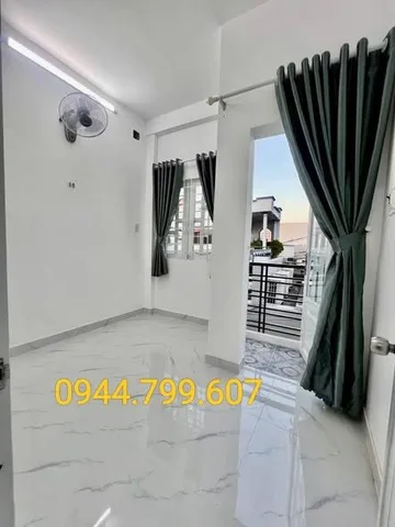 NHÀ 3 TẦNG - THÍCH HỢP CHO KHÁCH NHỎ TIỀN - CĂN GÓC 2MT - HTP -NHĨNH 2TỶ