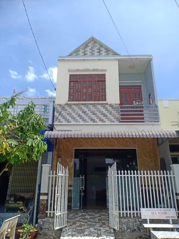 Bán nhà Chợ Trà Quýt  100.2m² có sẵn 100m² thổ cư ngang 5m giá 2.5 tỷ tại Xã Phú Tâm