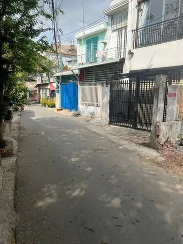 đất nhưa thông mặt tiền lái thieu 58 sau lưng siêu thi lotet