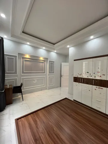 Bán nhà phân lô Văn Cao 90m2