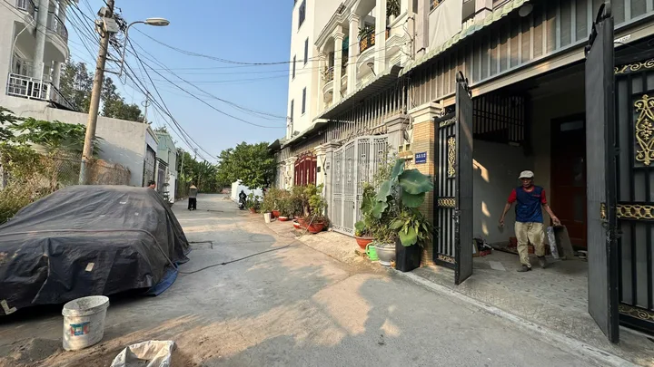 🏠 NHÀ 3 TẦNG ĐÚC VÀO Ở NGAY - XE TẢI ĐỖ CỬA - GIÁ 5.35 TỶ - GẦN CAO ĐẲNG ĐIỆN LỰC THẠNH LỘC Q.12