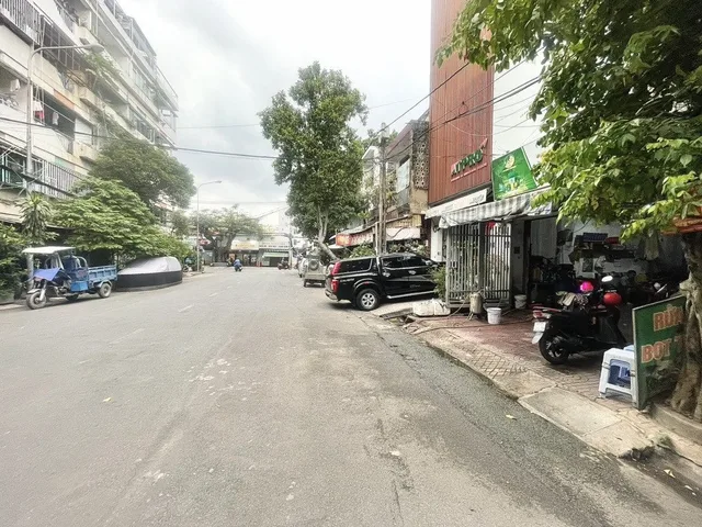 Bán nhà 5 Tầng, mặt tiền đường số 1 , DT: 148m² full thổ cư ngang 5,1m giá 25 tỷ tại Phường Phú Thọ Hòa