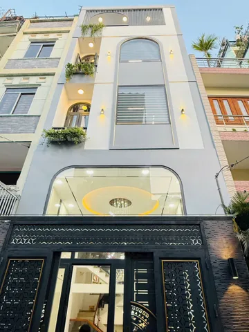 💥 NHÀ ĐẸP CÁCH MẶT TIỀN ĐƯỜNG CỘNG HÒA 50M – GẦN SÂN BAY, GIÁ 10 TỶ 500 💥