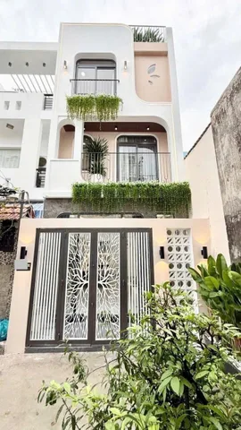 Kẹt tiền bán gấp nhà 50m² đường Thống Nhất, P16, Gò Vấp. Xây 5 tầng, hẻm 5m, giá 2 tỷ 180
