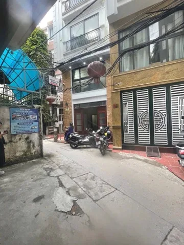 Cơ hội sở hữu nhà Khương Hạ, Hà Nội 💥
🏢Nhà 7 tầng, thang máy, nhà lô góc, đường thông giao thông cực thuận tiện đi khắp nơi💥
📐Diện tích 42/46m2, khách, bếp, 4 ngủ, phòng thờ, sân phơi
🛣️Đường trước nhà rộng, ôtô đỗ cửa
🔥Khu vực ổn định quy hoạch
📕SỔ 
