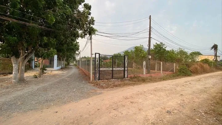 CẦN BÁN GẤP ĐẤT GÒ DẦU – TÂY NINH | GIÁ CHỈ 400 TRIỆU SHR