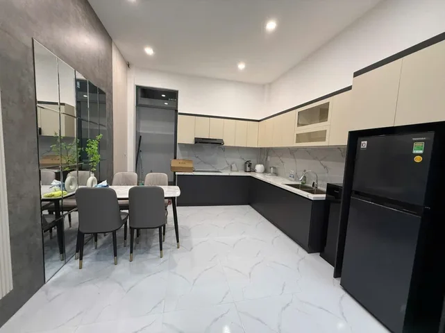 Kẹt gấp Bán Nhà 2 tầng gần Biển Nha Trang