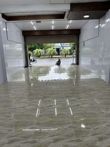 🏠 BÁN NHÀ MẶT TIỀN LÊ ĐẠI HÀNH - CẨM LỆ, NHÀ 2 TẦNG KINH DOANH TỐT - ĐƯỜNG 33M VỈA HÈ RỘNG - GIÁ 10X TỶ