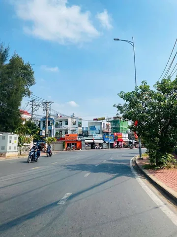 Mặt Tiền Kinh Doanh Lê Văn Chí Ngay Hoàng Diệu 2 - 210M2 Ngang VIP 7M - Thủ Đức