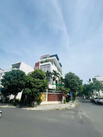 NHÀ 4 TẦNG, CĂN GÓC 2 MẶT TIỀN KĐT AN BÌNH TÂN, PHƯỚC LONG, NAM NHA TRANG 

📐Diện tích đất: 160,7m² (ngang 8,66m x dài 20m)
• Hướng: Đông Nam & Đông Bắc