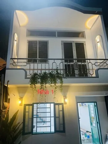 NHÀ MỚI VÒNG XOAY AN LẠC KINH DƯƠNG VƯƠNG 2 TẦNG 3 PHÒNG TRỌ 80M2 CHỈ 5,8TY(B4)