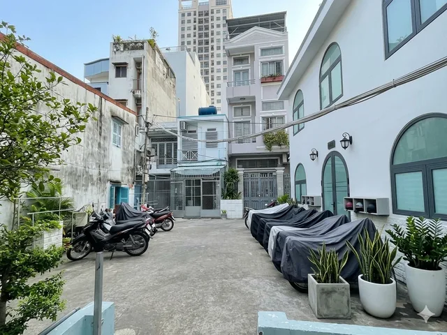 NHÀ SÁT QUẬN 1 HƯNG PHÚ - BA ĐÌNH - 70M2 - 4 PN CÓ PN TRỆT - NGANG 5.2M - ĐỊNH CƯ BÁN GẤP