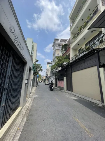 🏡 BÁN NHÀ TRƯỜNG CHINH – CHỈ 10 TỶ 500 - KHAI THÁC CĂN HỘ DỊCH VỤ RẤT HỢP 🏡