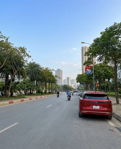 Bán nhà 5 tầng phố Tô Hiệu, Hà Đông - 55m2 - Ô tô đỗ cửa - Kinh doanh tốt