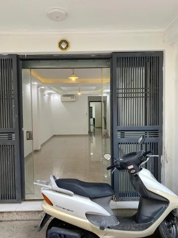 Cho Thuê Nhà Thái Hà 50M² 3 Tầng 3 Ngủ Master - Full Nội Thất - Ngõ Rộng - Ô Tô Đỗ Cửa - Ở, Kinh Doanh - Giá Thuê 20tr