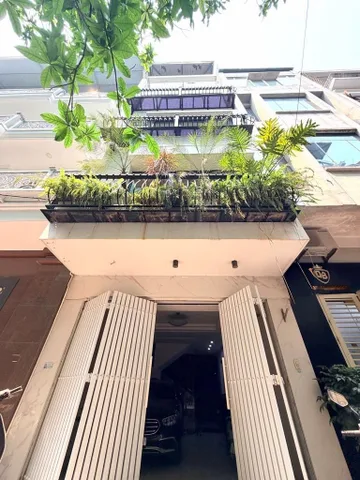 Bán nhà 51m² full thổ cư ngang 5m giá 33 tỷ tại Phường Đống Đa