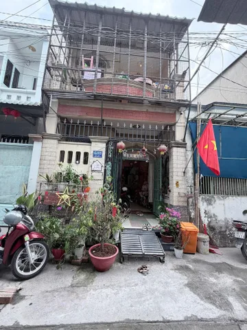 Bán nhà 1 Trệt 1 Lầu sát Chợ Thiết Lê Văn Khương 50m phường Tân Thới Hiệp, Quận 12 TPHCM, DT: 4x13m.