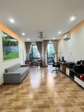 CHỦ ĐI NƯỚC NGOÀI NÊN CẦN BÁN NHÀ TÂM HUYẾT - KĐT VĨNH ĐIỀM TRUNG NHA TRANG.

💥 Diện tích 76m2, ngang 4m, sổ hoàn công chuẩn chỉnh. dt xây dựng  
218m2 .