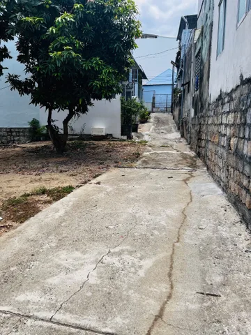 BÁN NHANH LÔ ĐẤT ĐÔ THỊ SÁT VÒNG XOAY KĐT LHP 1, NAM NHA TRANG 
- DT : 235m2 ODT ( ngang 10m )
- Hướng : ĐN