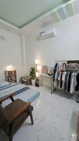 BÁN NHÀ LÊ ĐÌNH CẨN BÌNH TÂN 40M2 5 TẦNG 4PN 4.9 TỶ HẺM XE HƠI TỚI NHÀ GẦN CHỢ