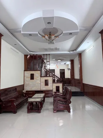 Bán nhà 2 tầng 2 mê  mặt tiền Nguyễn Giản Thanh - Thanh Khê, đường 5m5 lề 3m khu vực cực kỳ dân trí
