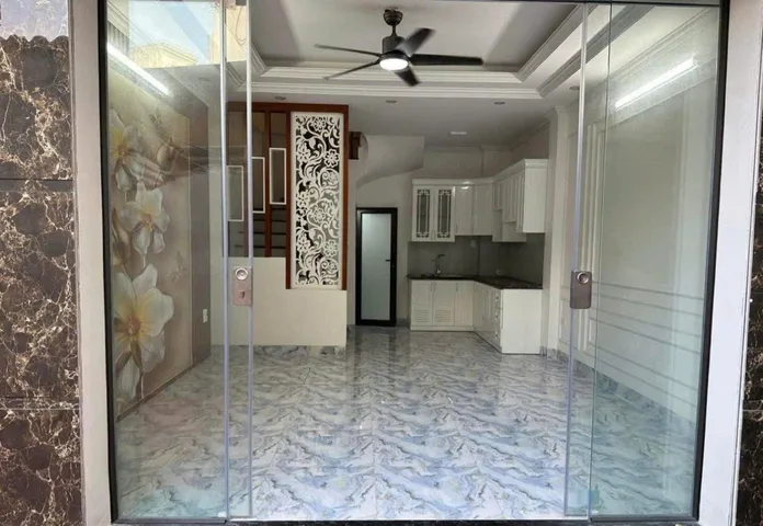 Cho thuê nhà ngõ 254 Minh Khai, 35m2 x 5 tầng, 3 ngủ, 4 WC,  13 Triệu