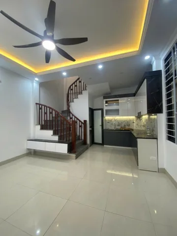 BÁT KHÔI – LONG BIÊN  NHÀ MỚI 5 TẦNG – Ô TÔ TRÁNH – GẦN CẦU VĨNH TUY