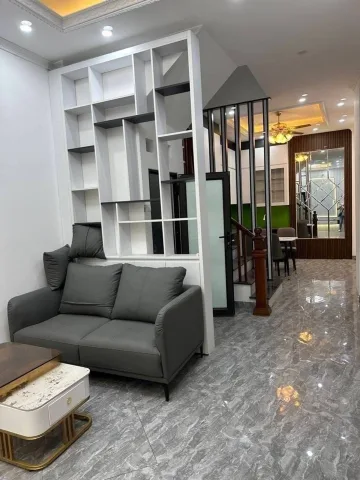 Bán nhà Đại Từ – Giá 9.5 tỷ – DT 46m² x 4 tầng - MT 8m – ngõ thông ô tô, full nội thất, ở ngay