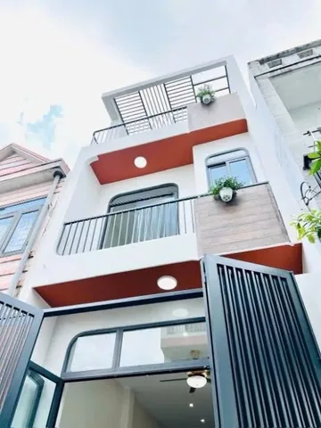 Bán nhà 48.5m² có sẵn 48m² thổ cư ngang 4m giá 5.35 tỷ tại Đường Tân Thới Hiệp 15 Phường Tân Thới Hiệp
