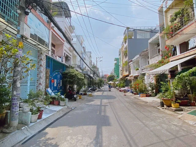 MT CƯ XÁ PHÚ LÂM A Q6 - ĐƯỜNG 10M - KINH DOANH ĐA NGÀNH - SỔ VUÔNG A4 - 11.X TỶ