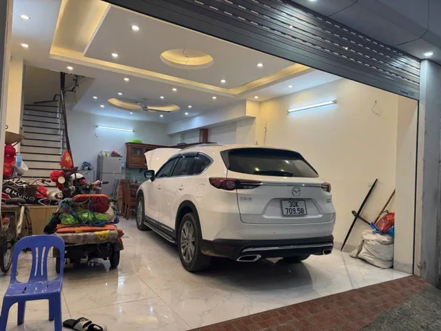 BÁN NHÀ ĐÀO ĐÌNH LUYỆN- VIỆT HƯNG- NHÀ DÂN XÂY CHẮC CHẮN - NGÕ THÔNG - GARA Ô TÔ - HÀNG XÓM VINHOMES REVERSIDE - TIỆN ÍCH 5*