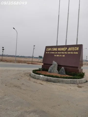 ❌ TÀI CHÍNH HƠN 600tr 🆘🆘🆘
ĐẤT RẺ BẮC LÝ -XUÂN CẨM_VEN KHU CÔNG NGHIỆP ĐÂY 🆘
👉Dt:110m2_Mặt tiền :5,80m vuông vắn