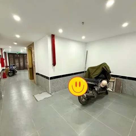 9.5 tỷ CCMN gần Cầu Diễn 43m2, 7 tầng thang máy, thu 45tr/tháng