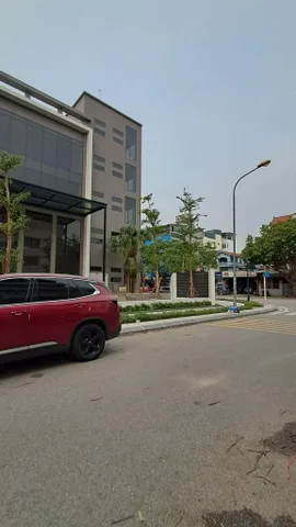BÁN ĐẤT TĐC VIỆT HƯNG 90M2- MT 7m- VỈA HÈ- Ô TÔ TRÁNH- 17 Tỷ
